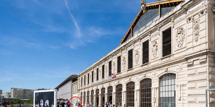 Emplacement triporteur N°1 - Parvis